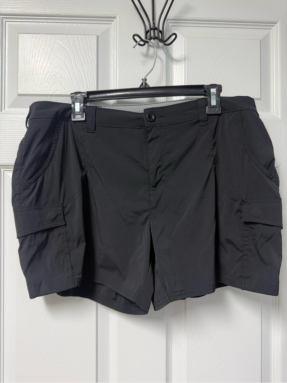 Women’s Black Cargo Shorts